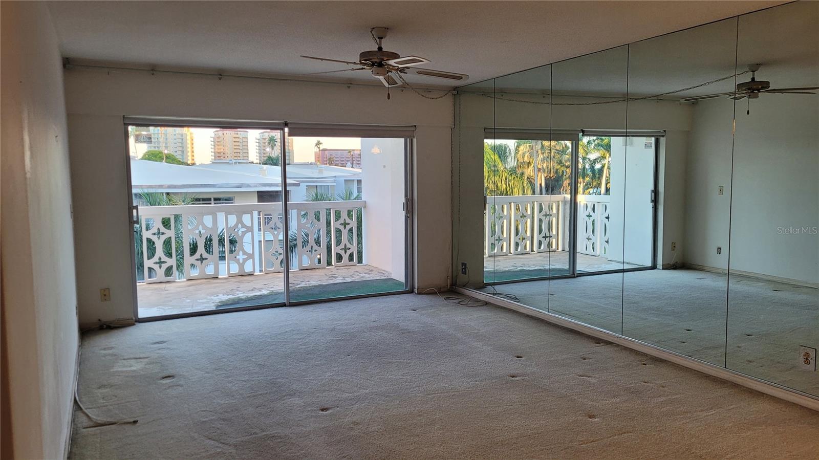 Image 3 of 62 For 1100 Shore Drive Ne 407