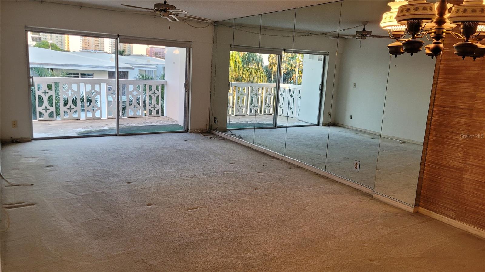 Image 4 of 62 For 1100 Shore Drive Ne 407