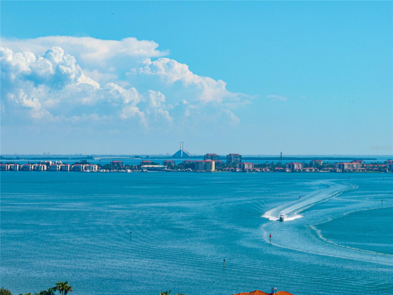 Image 61 of 82 For 7125 Shore Drive S