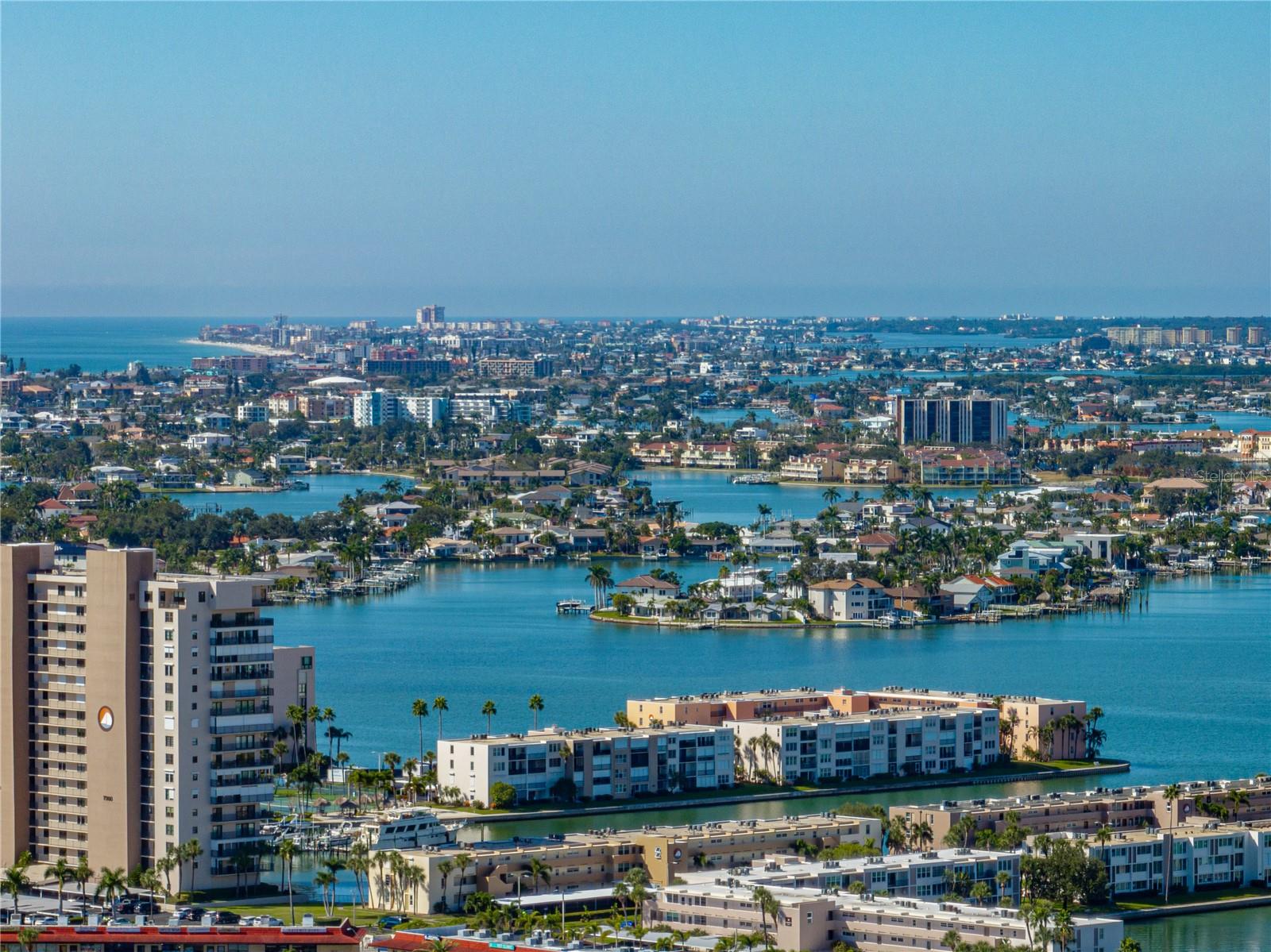 Image 69 of 82 For 7125 Shore Drive S