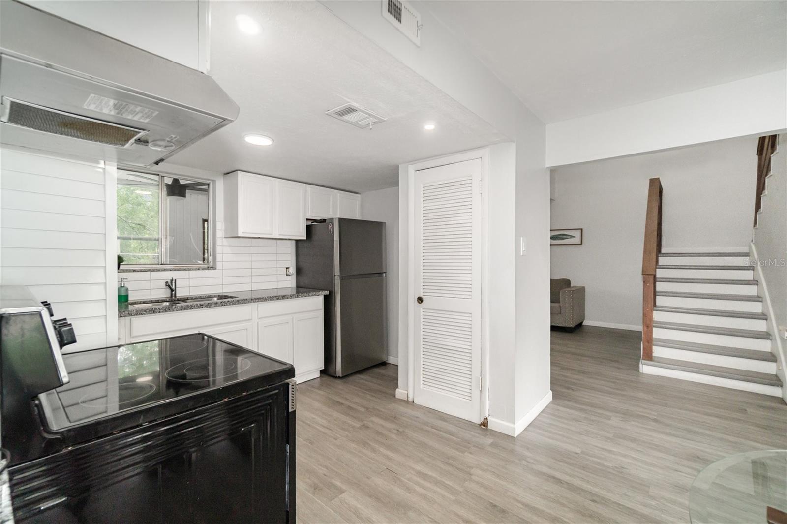 Image 13 of 34 For 1838 Warringwood Drive Ge