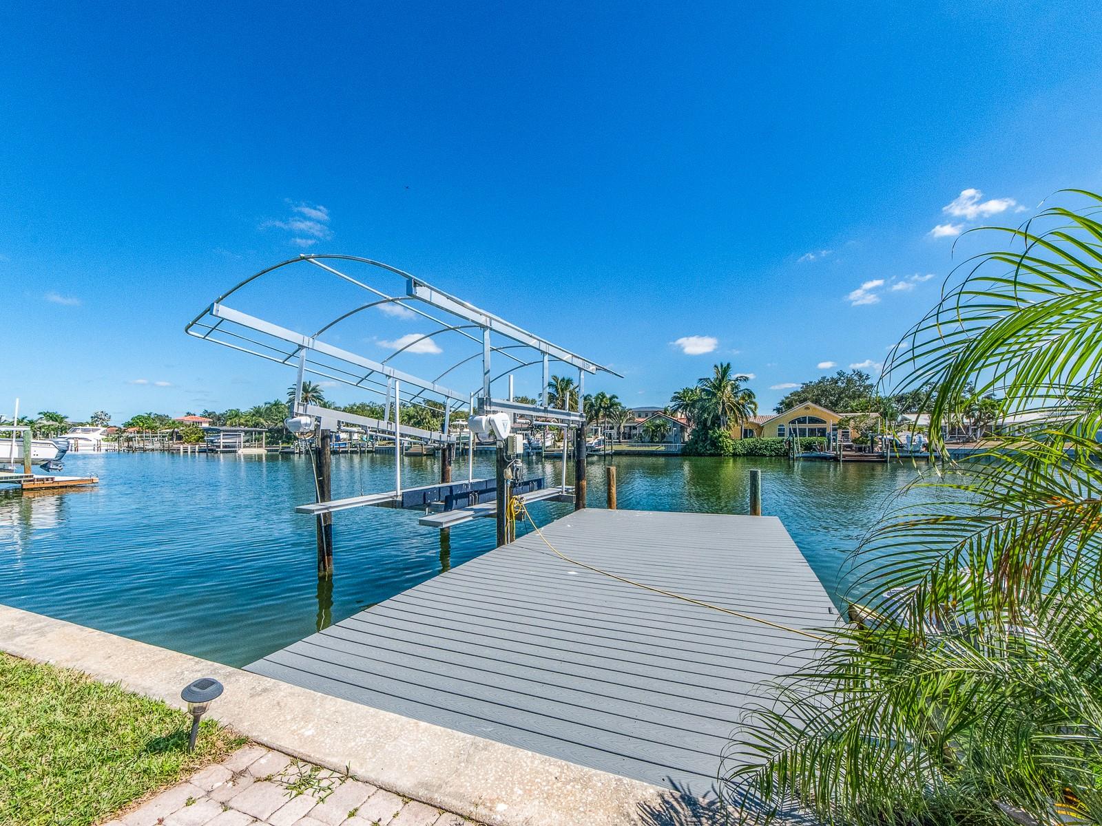 Listing photo id 17 for 725 Snug Island