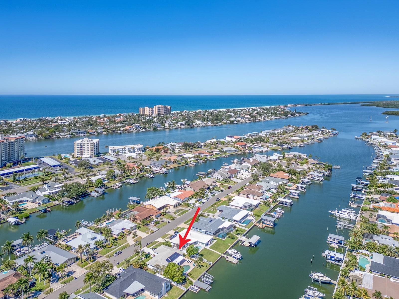 Listing photo id 18 for 725 Snug Island