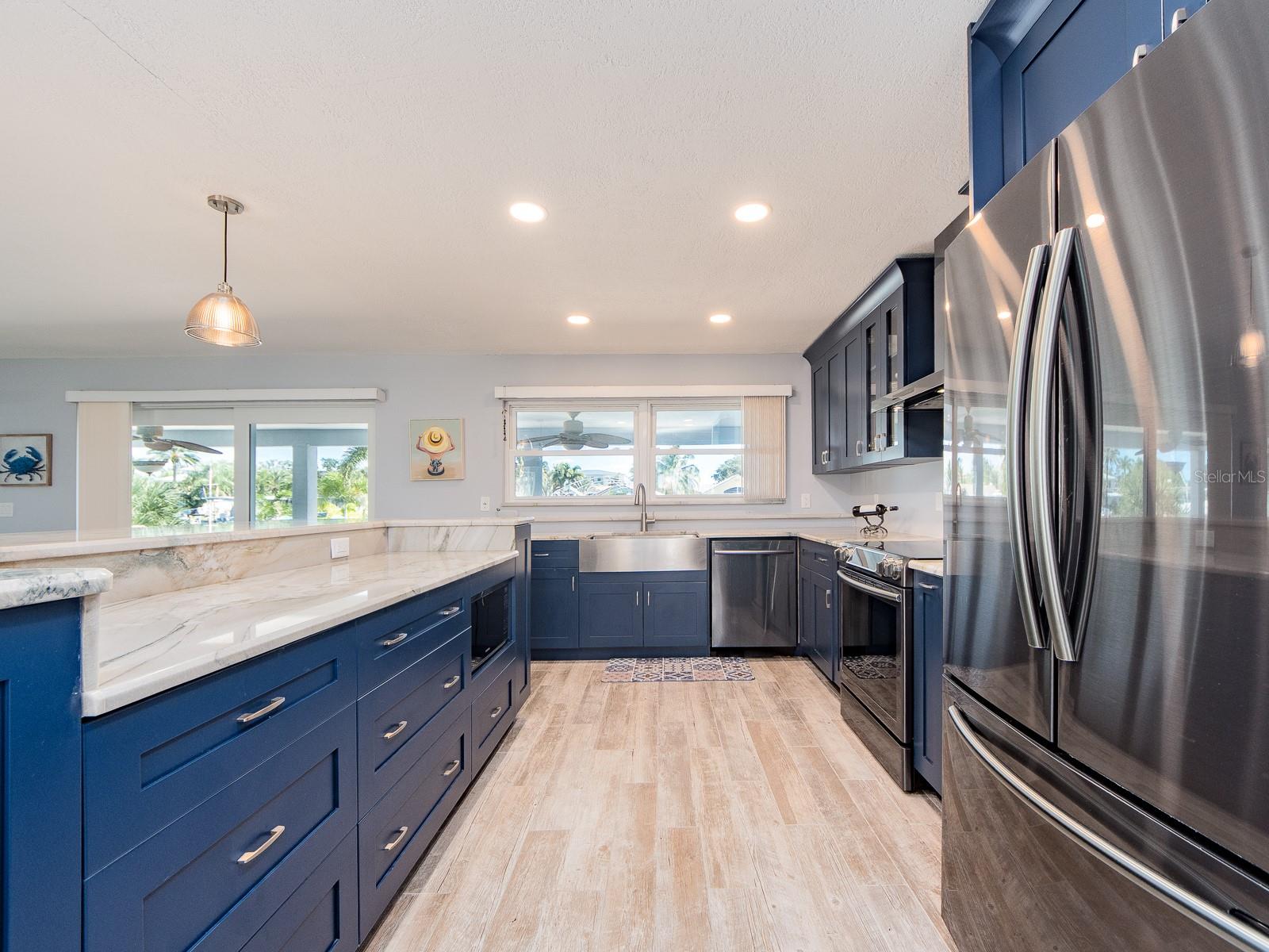 Listing photo id 6 for 725 Snug Island