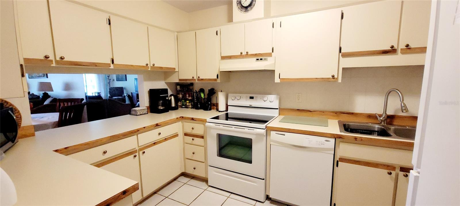 Image 15 of 22 For 3505 Tarpon Woods Boulevard P408