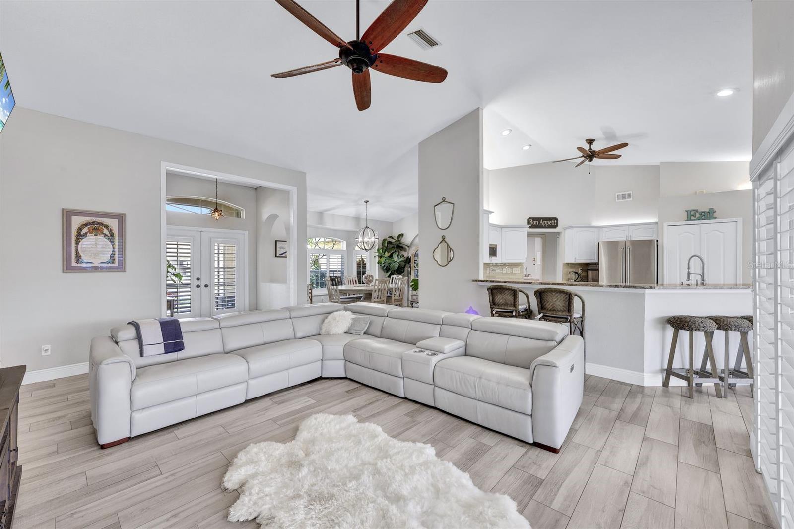 Image 10 of 46 For 4328 18th Avenue