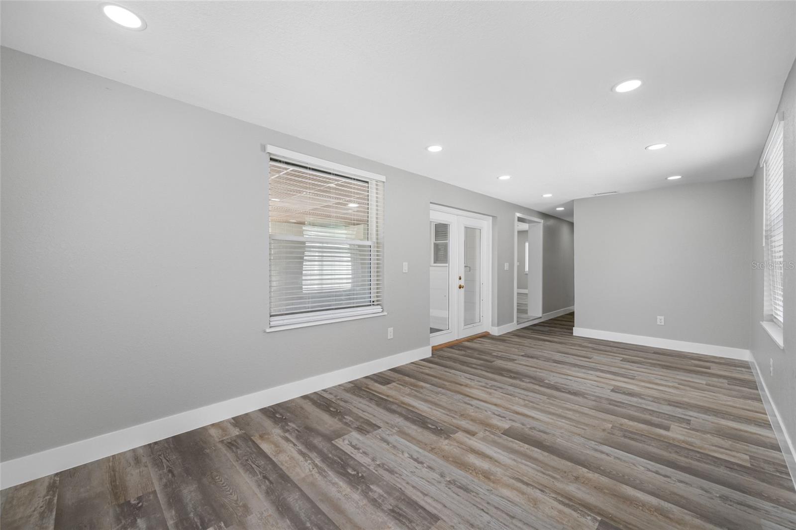 Image 14 of 35 For 340 79th Avenue