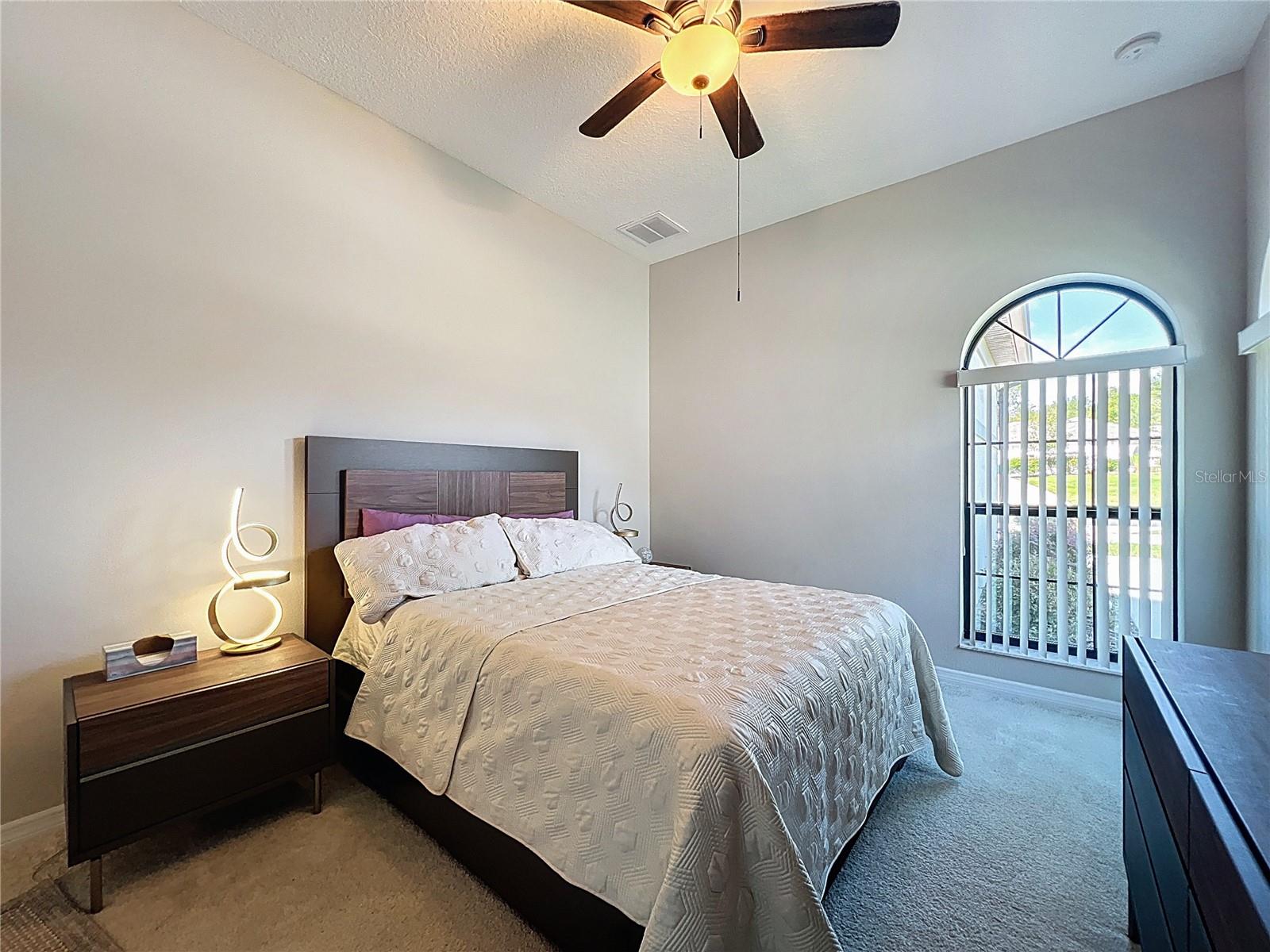 Image 33 of 45 For 8 Deer Court 15