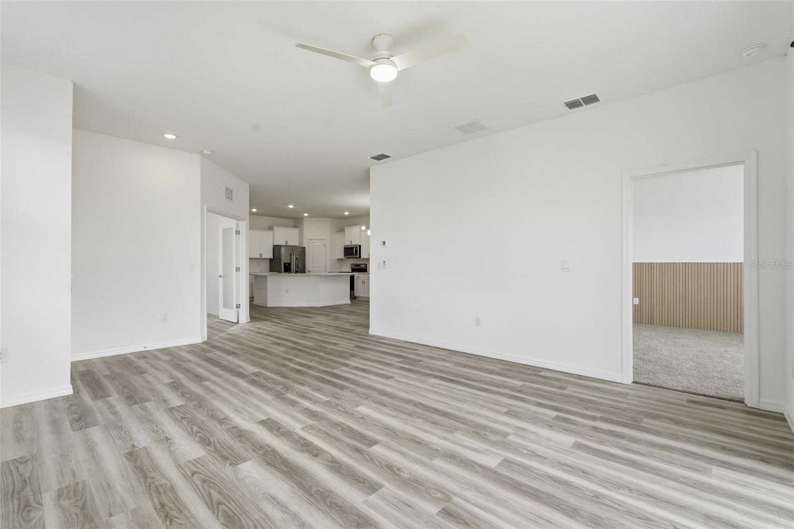 Image 10 of 43 For 31434 Paper Birch Street