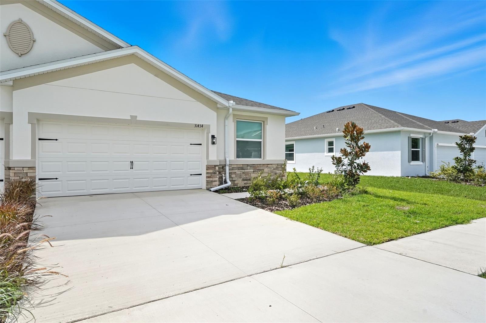 Image 3 of 43 For 31434 Paper Birch Street