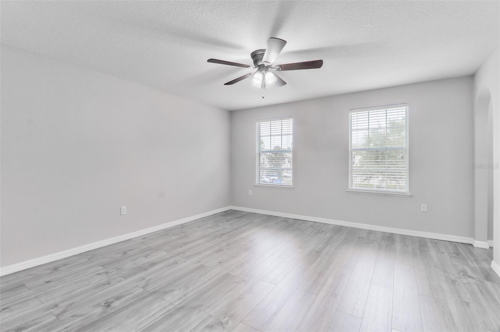 Image 12 of 29 For 4441 Ashburn Square Drive