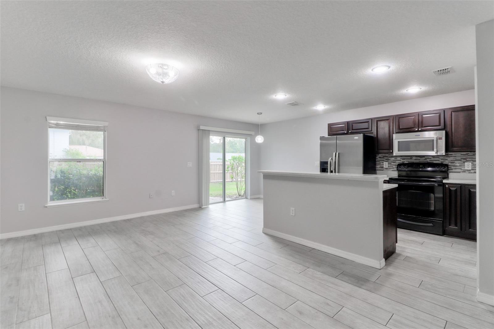Image 2 of 29 For 4441 Ashburn Square Drive