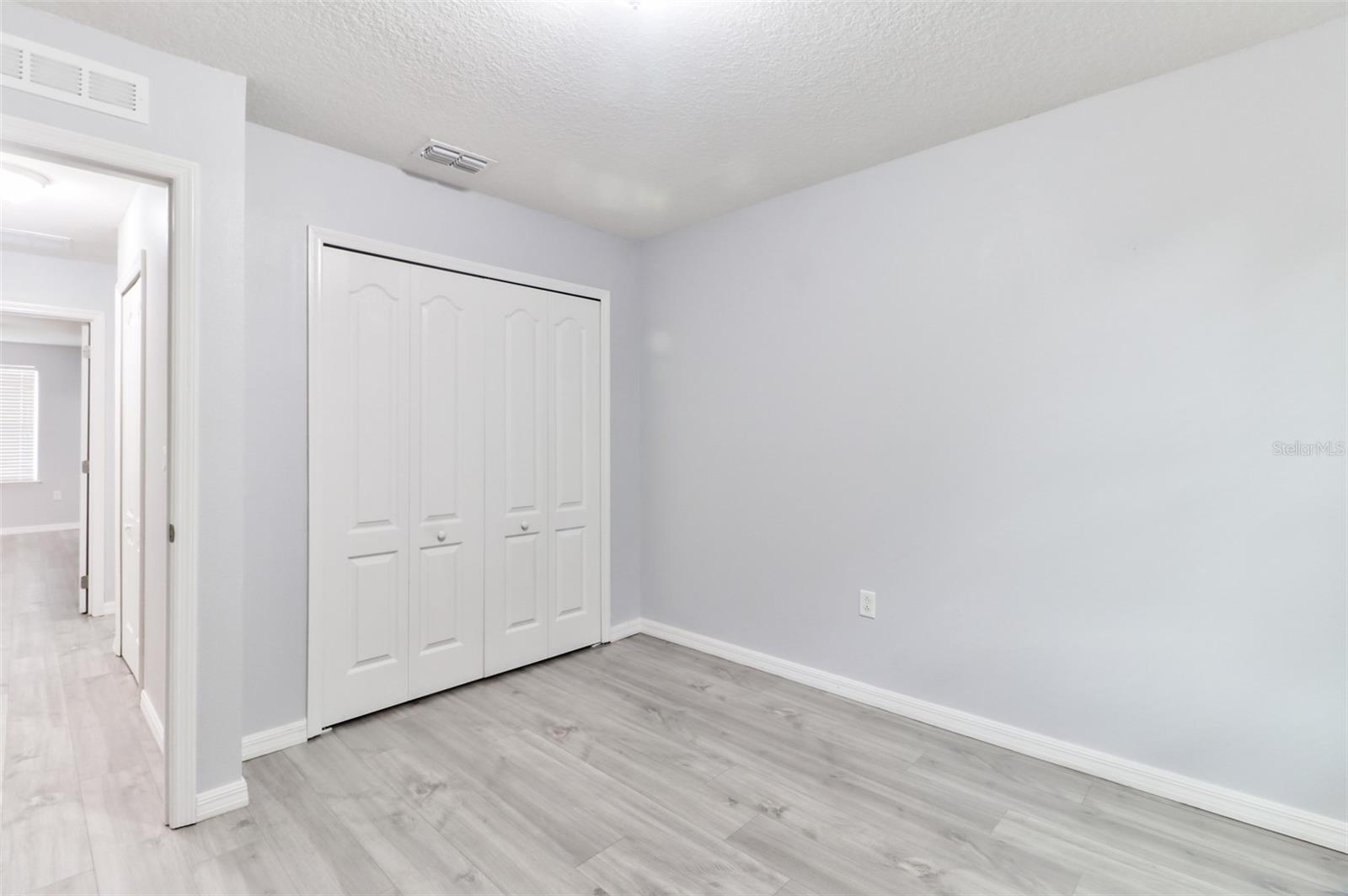 Image 21 of 29 For 4441 Ashburn Square Drive