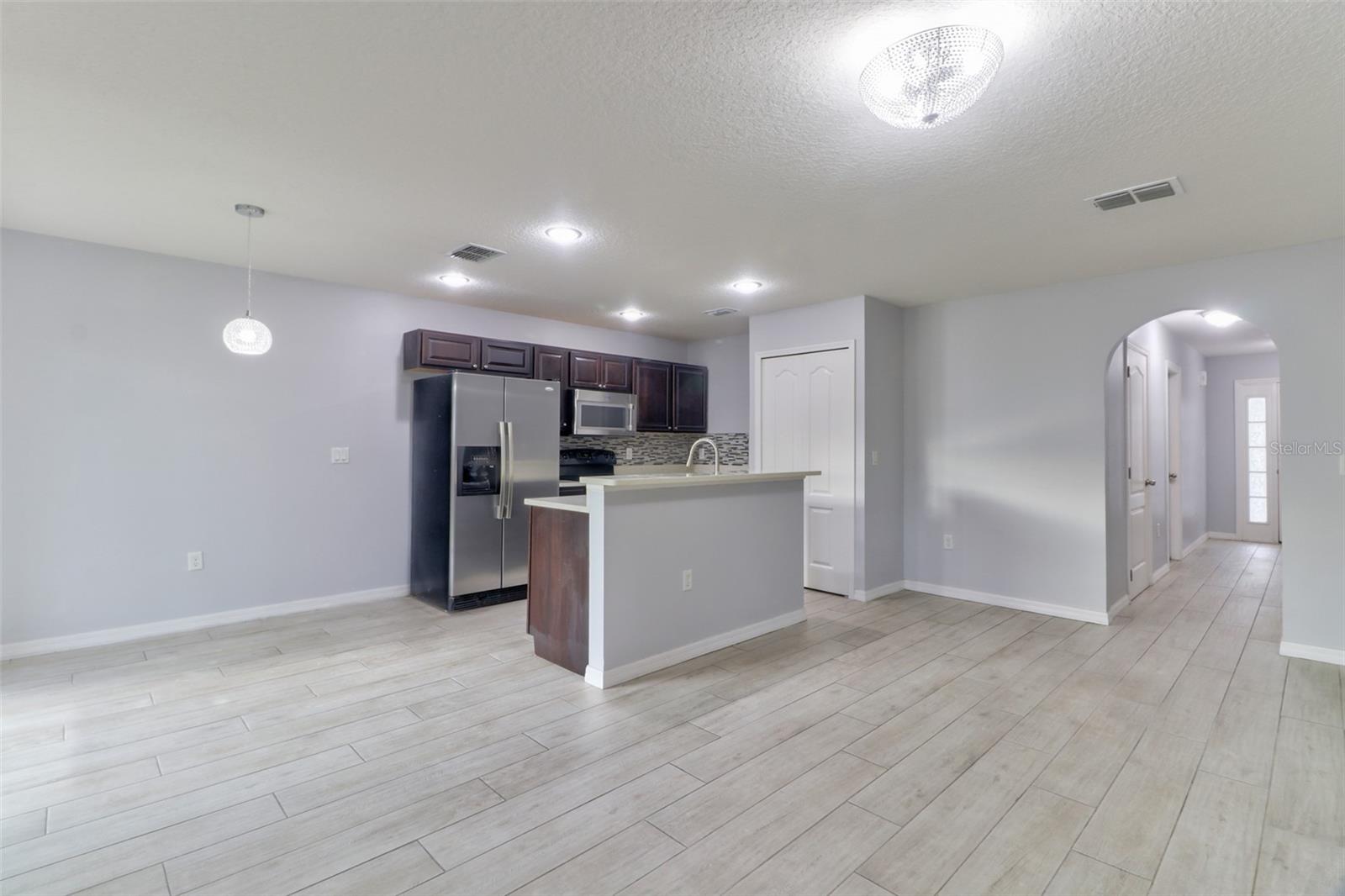 Image 3 of 29 For 4441 Ashburn Square Drive