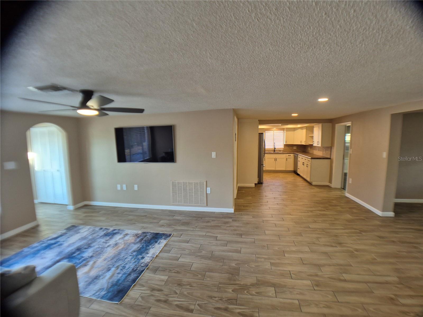 Image 2 of 26 For 7014 Ingleside Drive