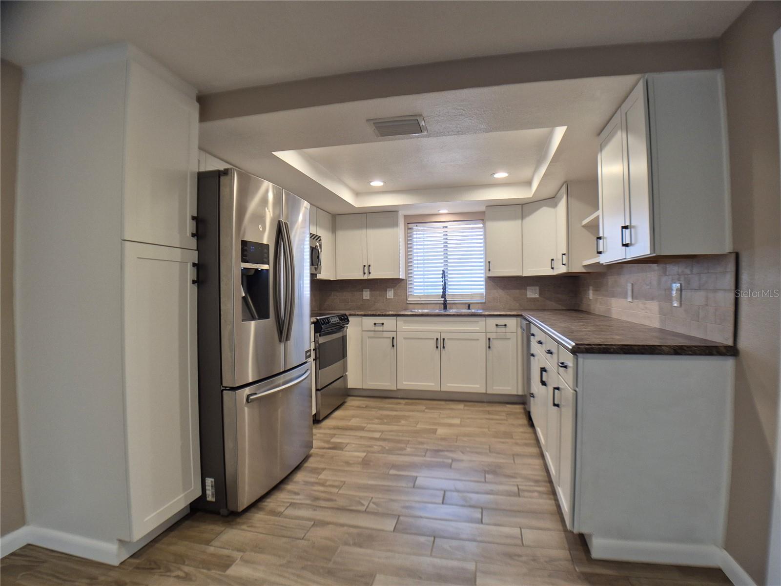 Image 3 of 26 For 7014 Ingleside Drive