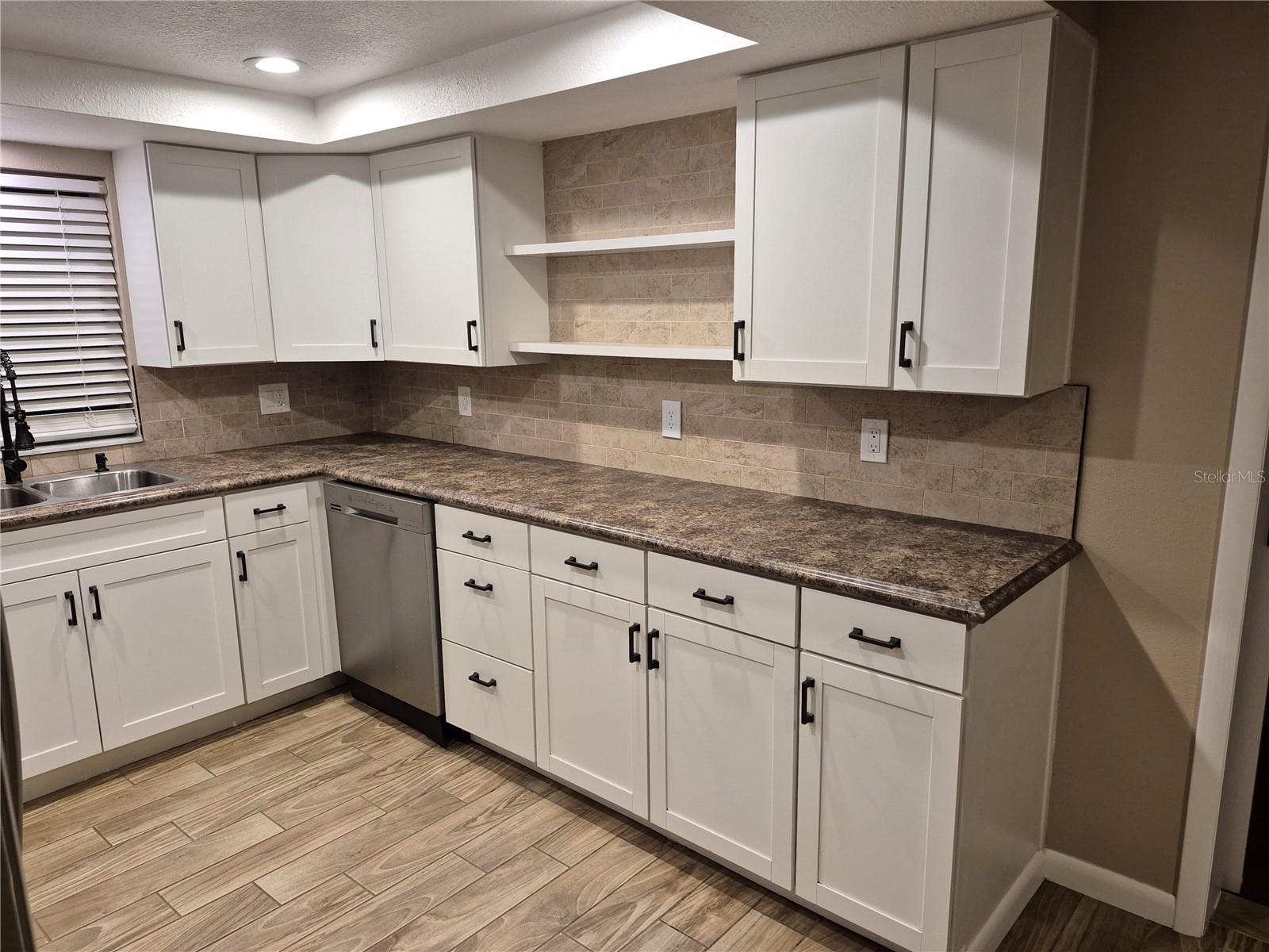 Image 4 of 26 For 7014 Ingleside Drive