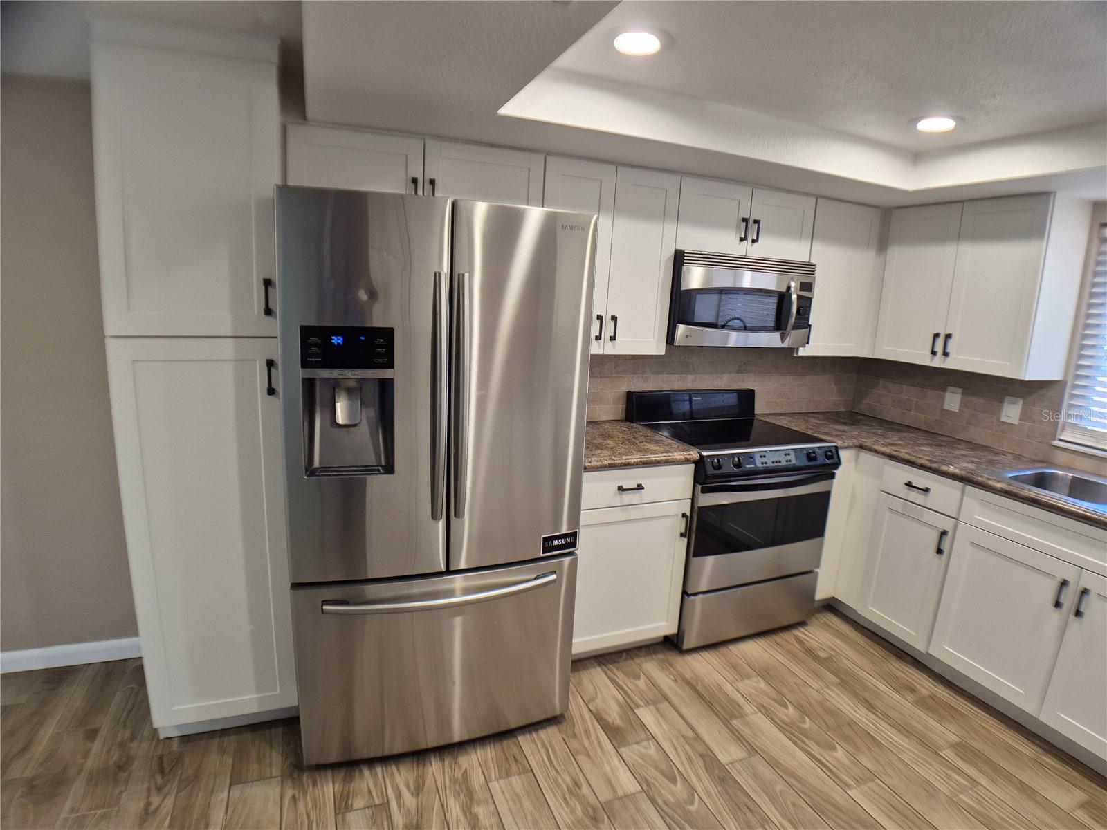 Image 5 of 26 For 7014 Ingleside Drive