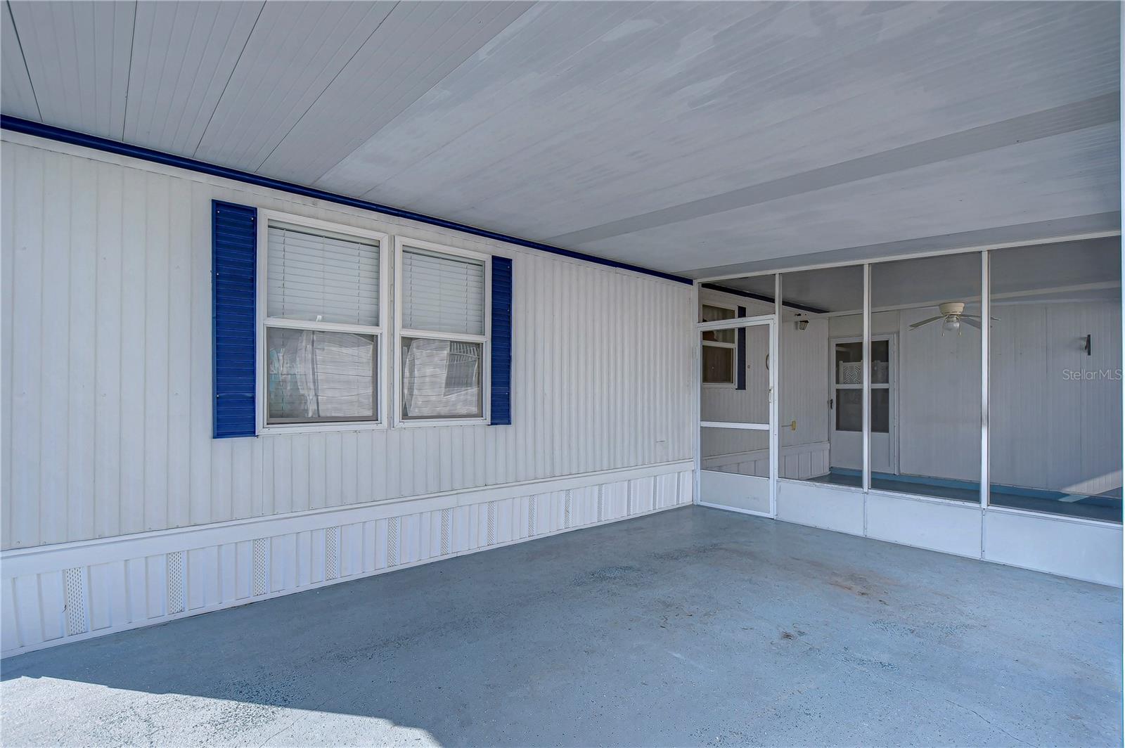 Image 32 of 48 For 38541 Windflower Avenue