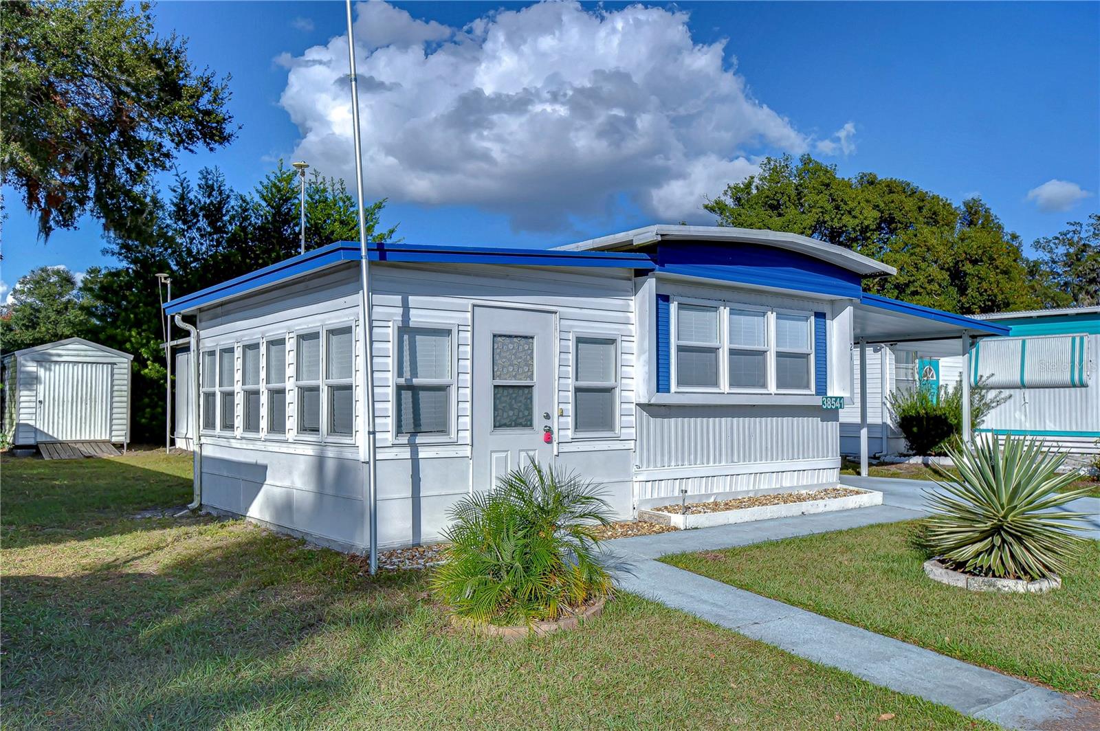 Image 43 of 48 For 38541 Windflower Avenue
