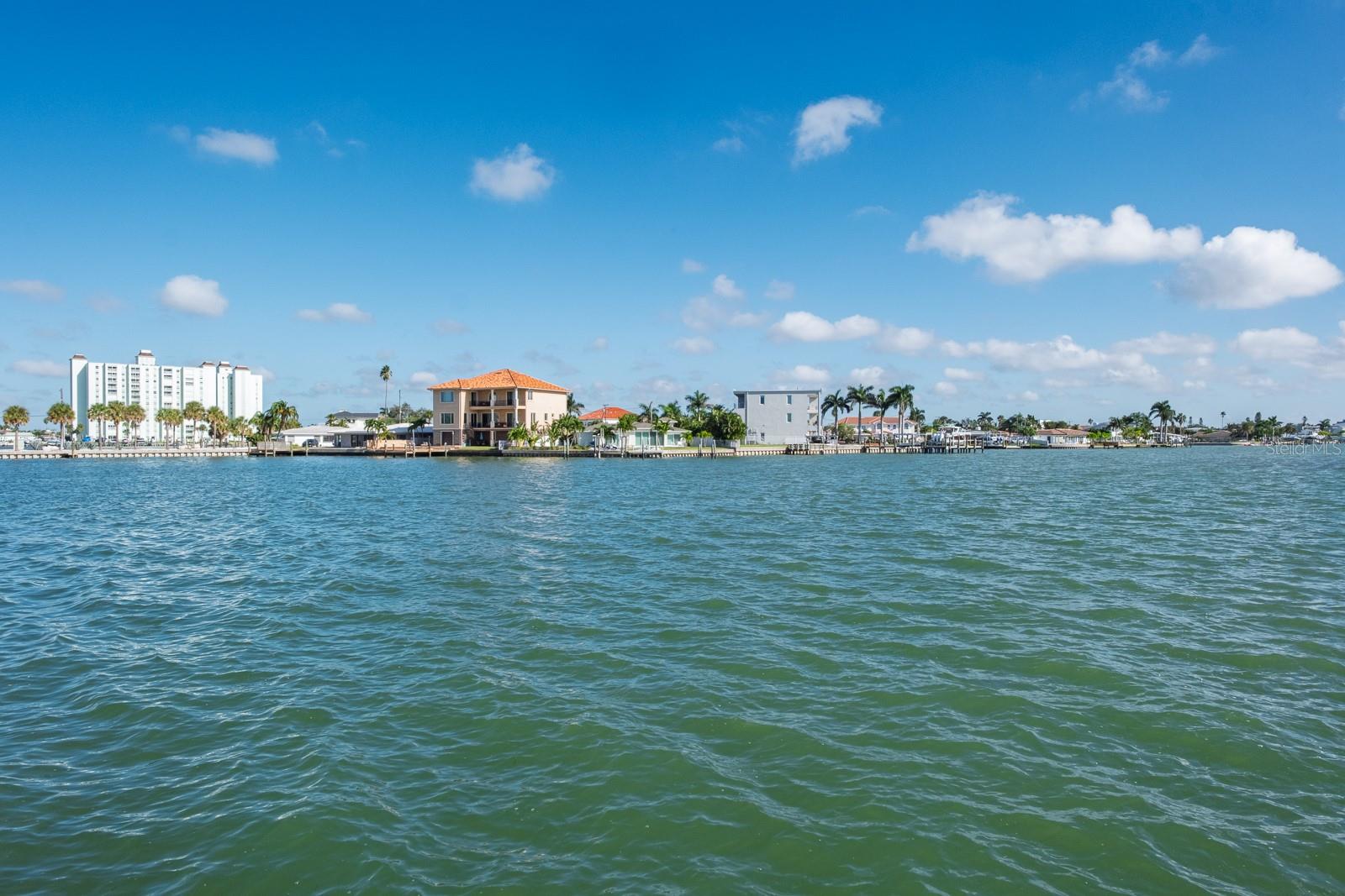 Image 39 of 50 For 5575 Gulf Boulevard 238