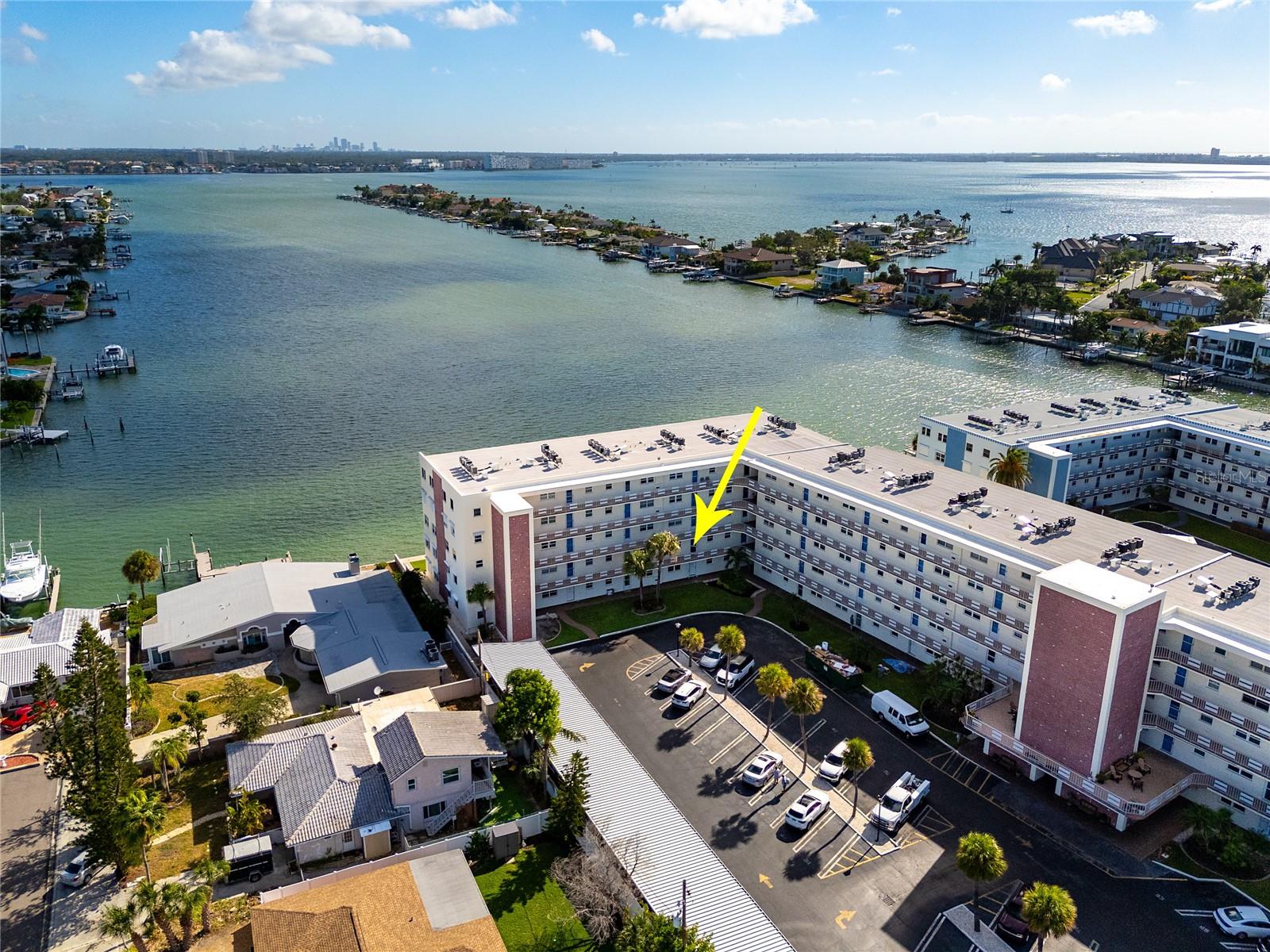 Image 45 of 50 For 5575 Gulf Boulevard 238