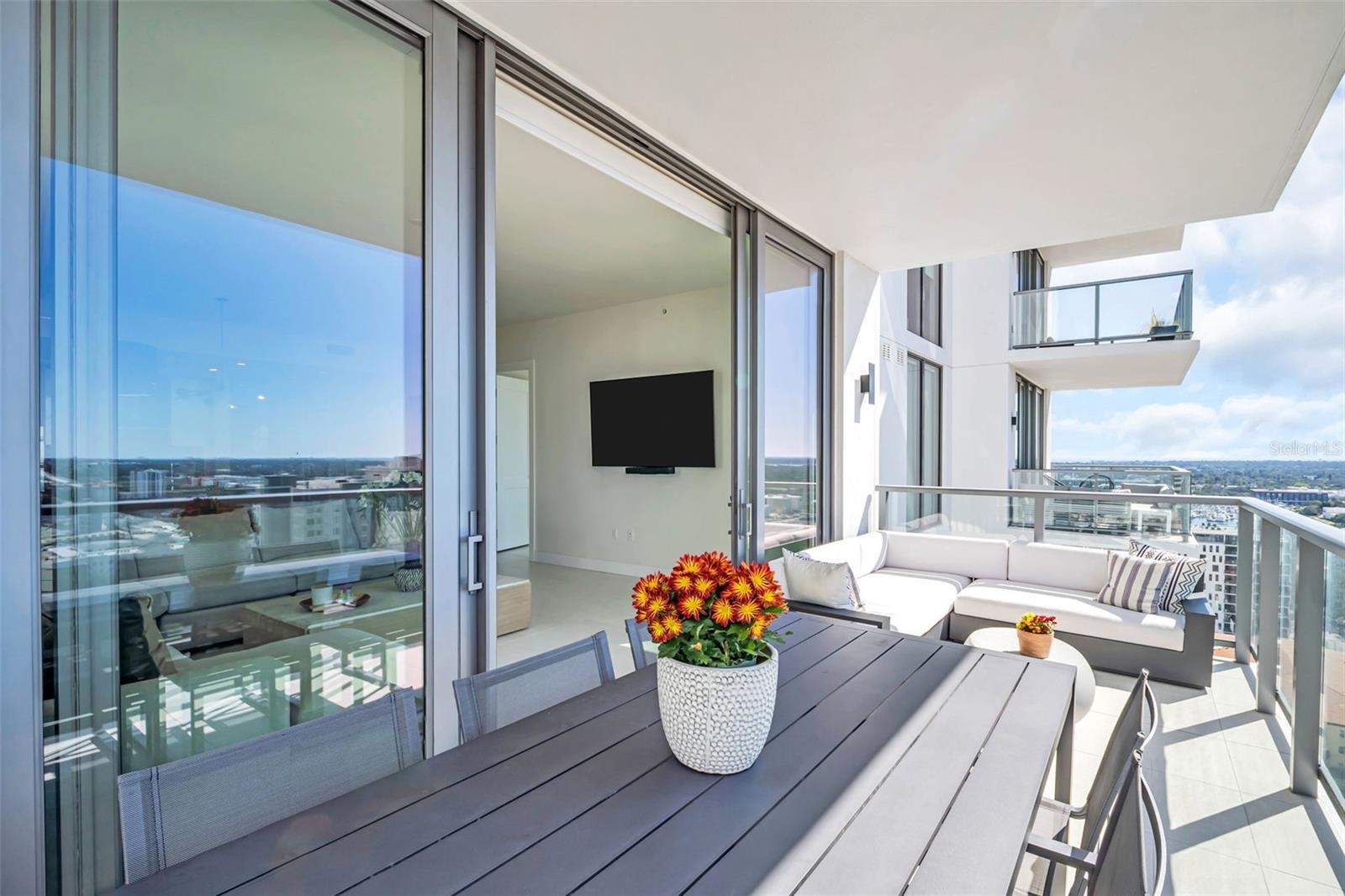 Image 32 of 50 For 301 1st Street S 2105