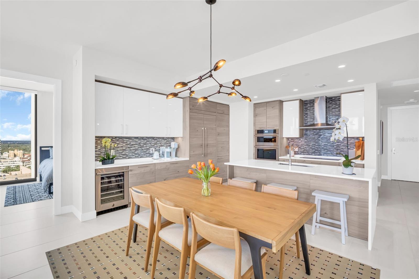 Image 7 of 50 For 301 1st Street S 2105