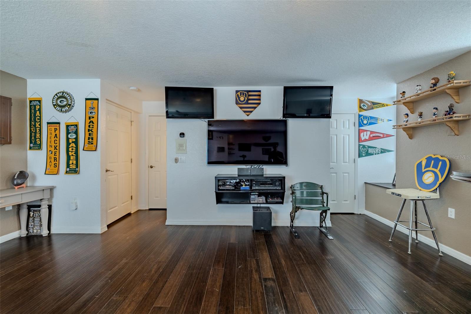 Listing photo id 47 for 2327 Camp Indianhead Road