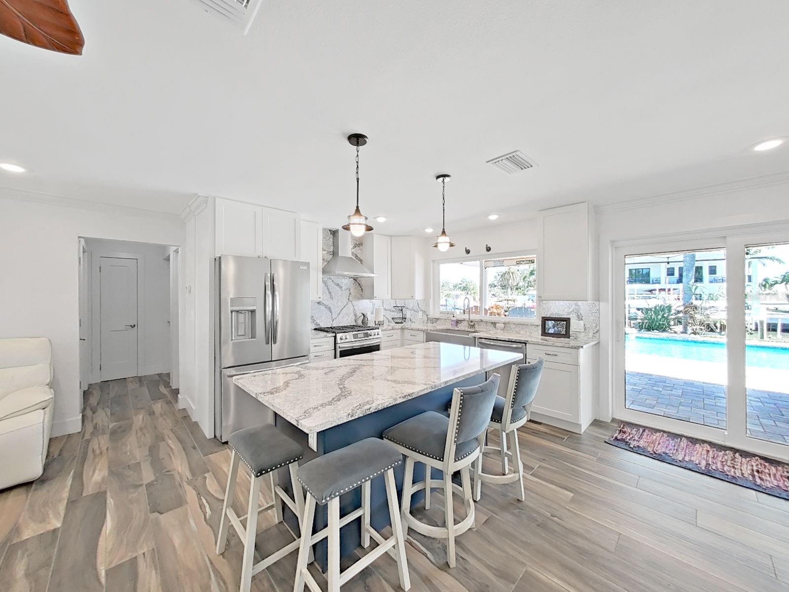 Image 11 of 52 For 11876 Walker Avenue