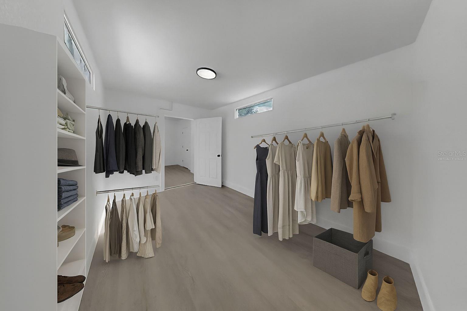 Listing photo id 25 for 730 Lynndale Street N