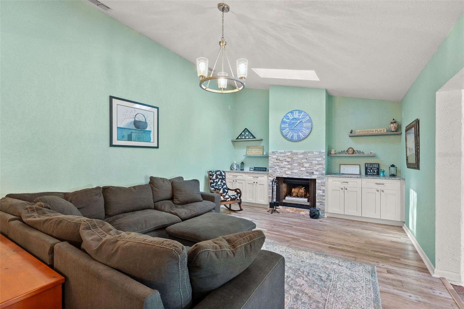 Image 12 of 34 For 2128 Karan Way