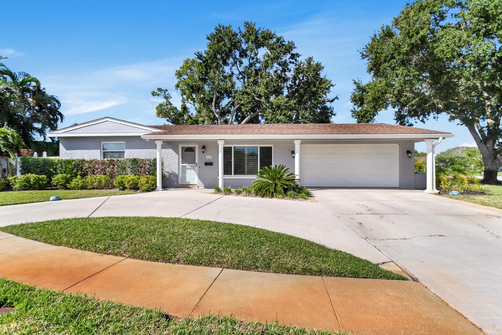 Image 12 of 39 For 2290 60th Way N