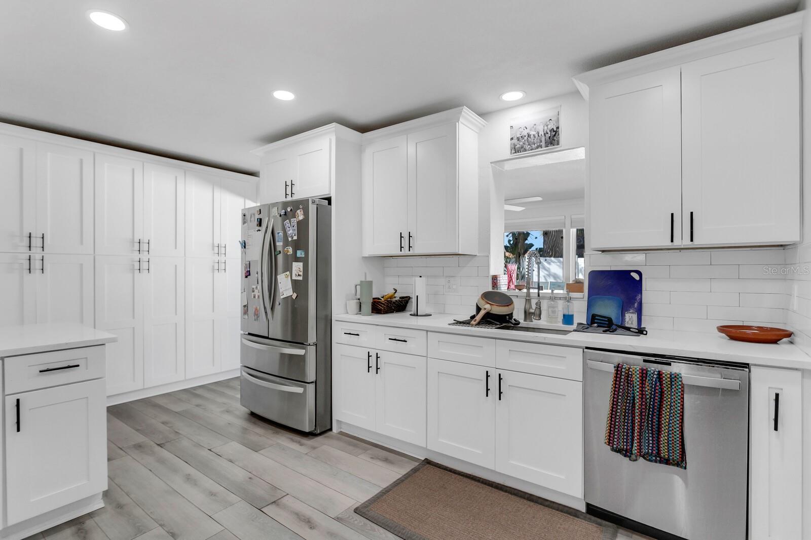 Image 3 of 39 For 2290 60th Way N