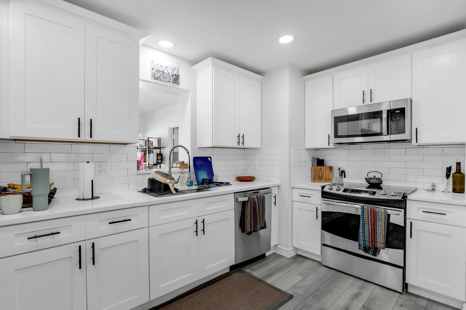 Image 4 of 39 For 2290 60th Way N