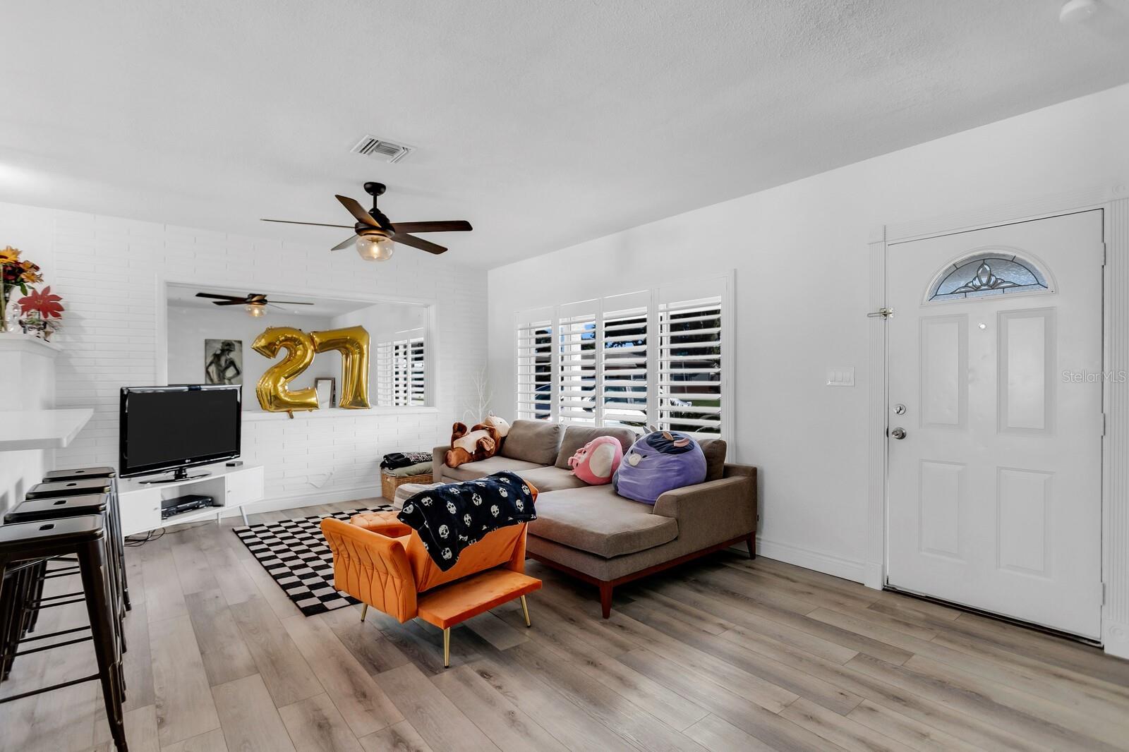 Image 8 of 39 For 2290 60th Way N