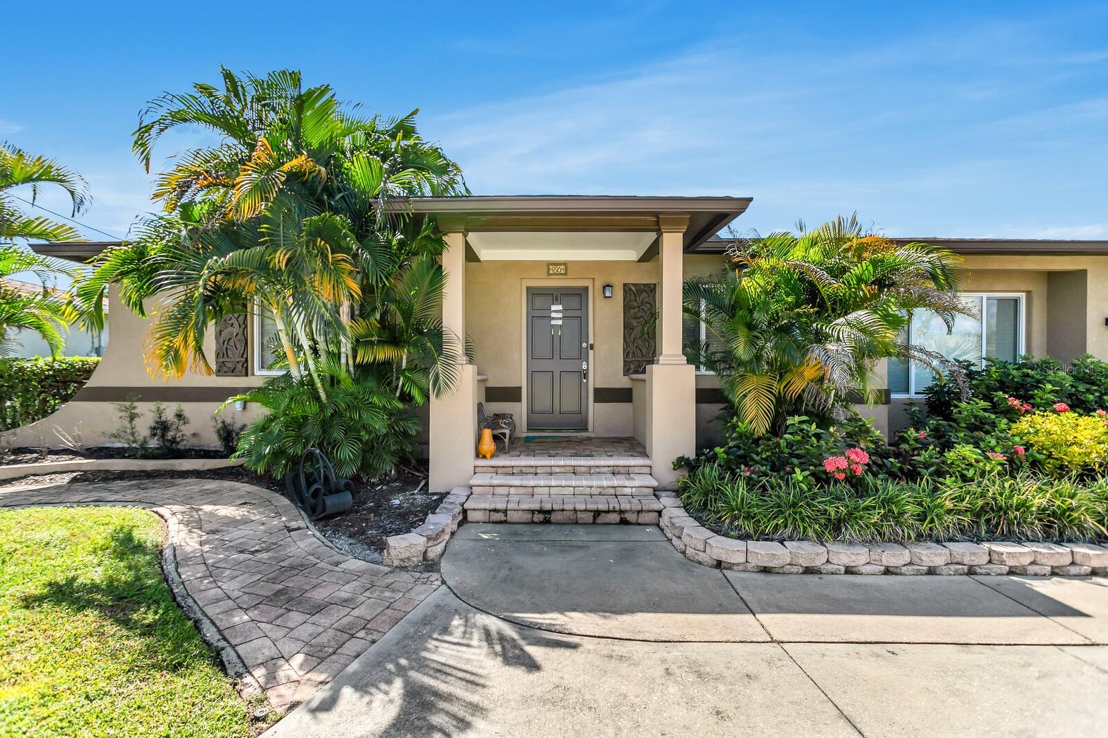 Details for 4864 Lake Charles Drive N, KENNETH CITY, FL 33709