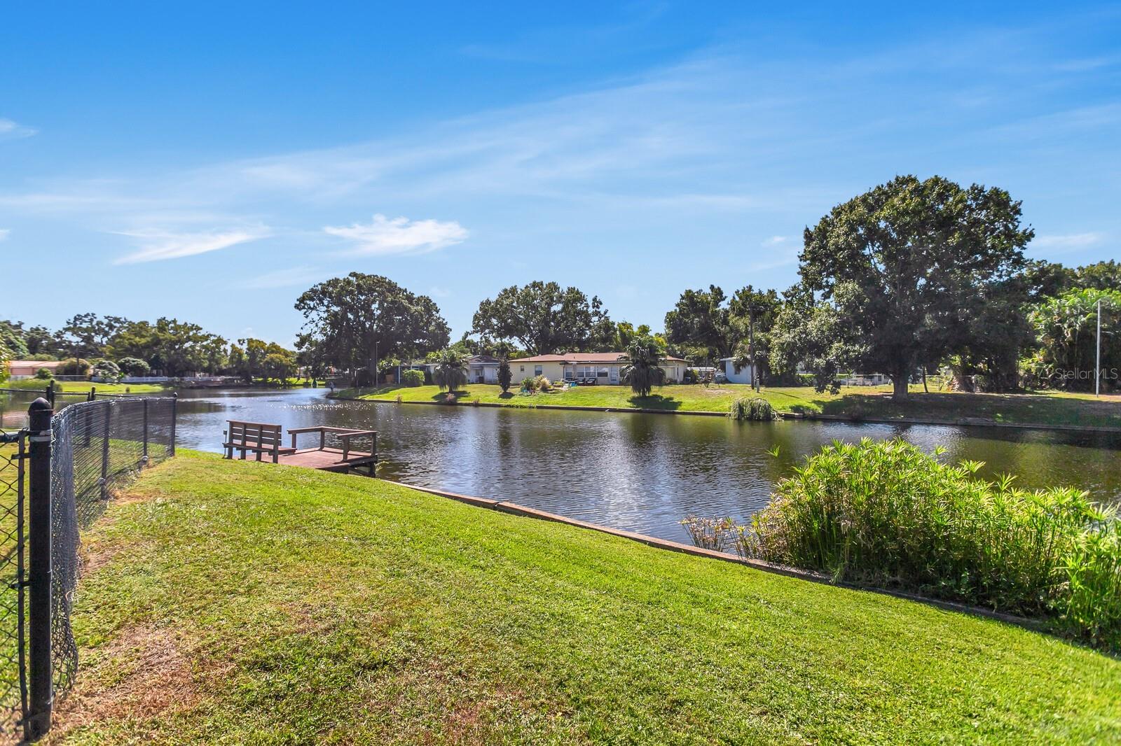 Image 15 of 40 For 4864 Lake Charles Drive N