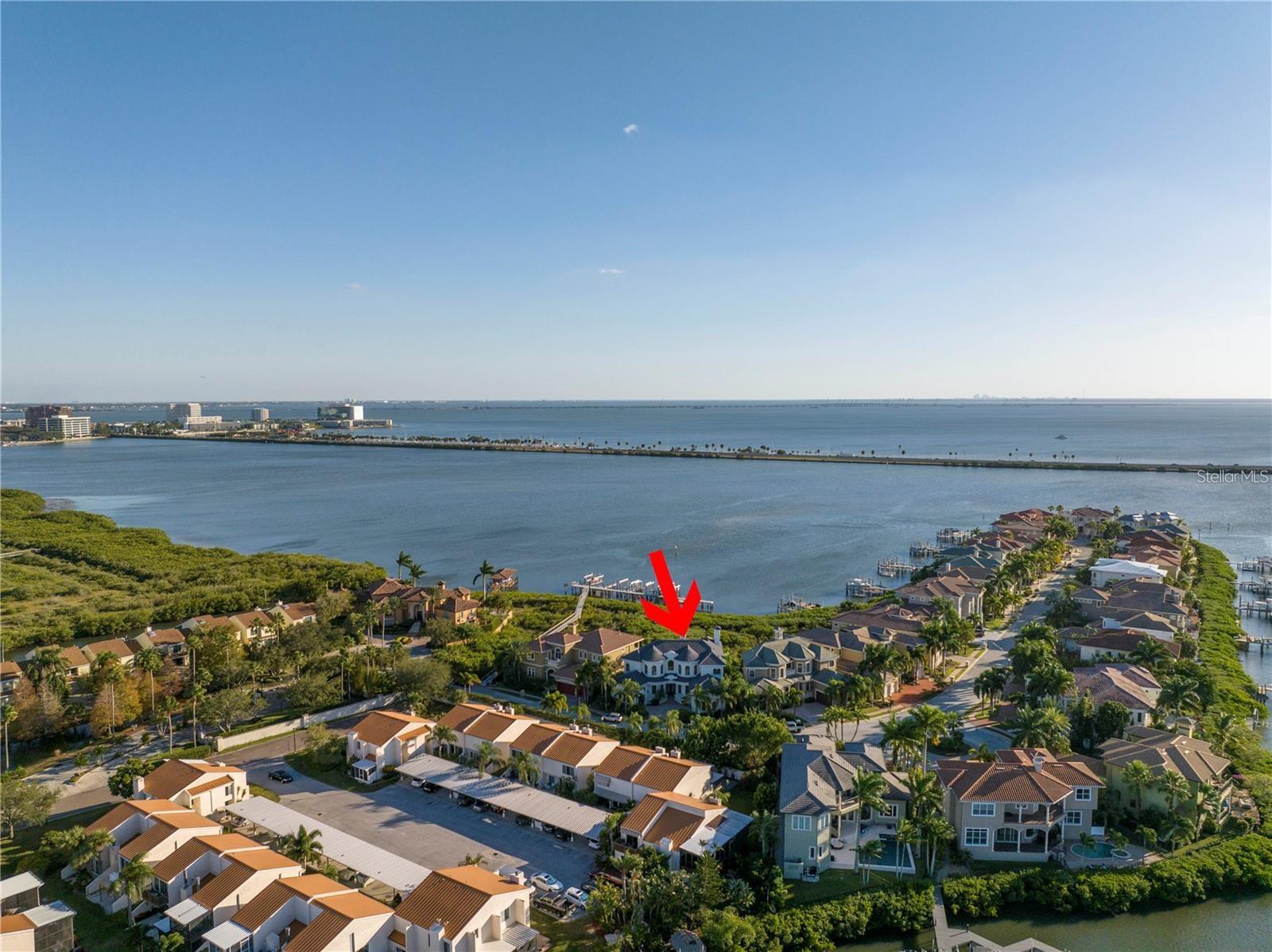 Image 4 of 50 For 4133 Causeway Vista Drive
