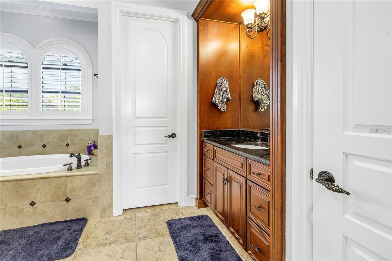 Image 41 of 50 For 4133 Causeway Vista Drive