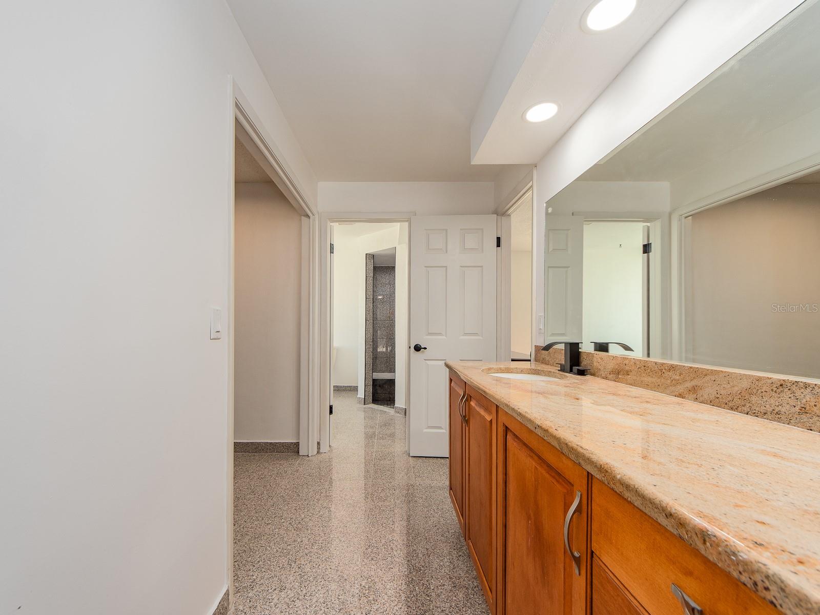 Image 17 of 45 For 2890 Armadillo Drive