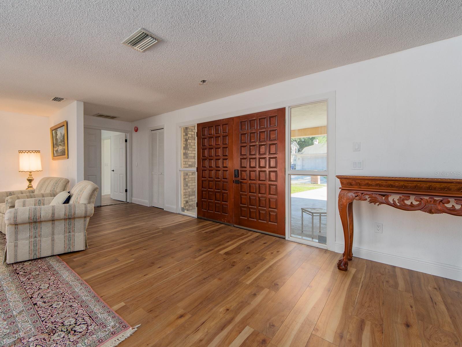 Image 4 of 45 For 2890 Armadillo Drive