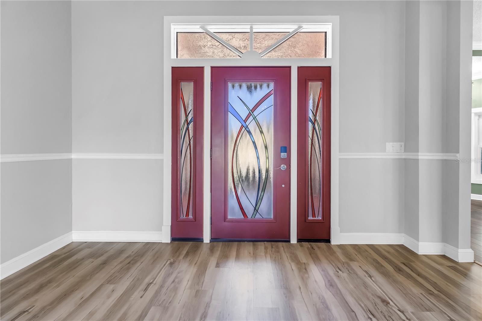 Image 49 of 86 For 104 5th Street E