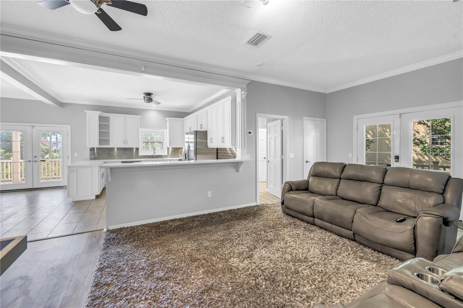 Image 59 of 86 For 104 5th Street E