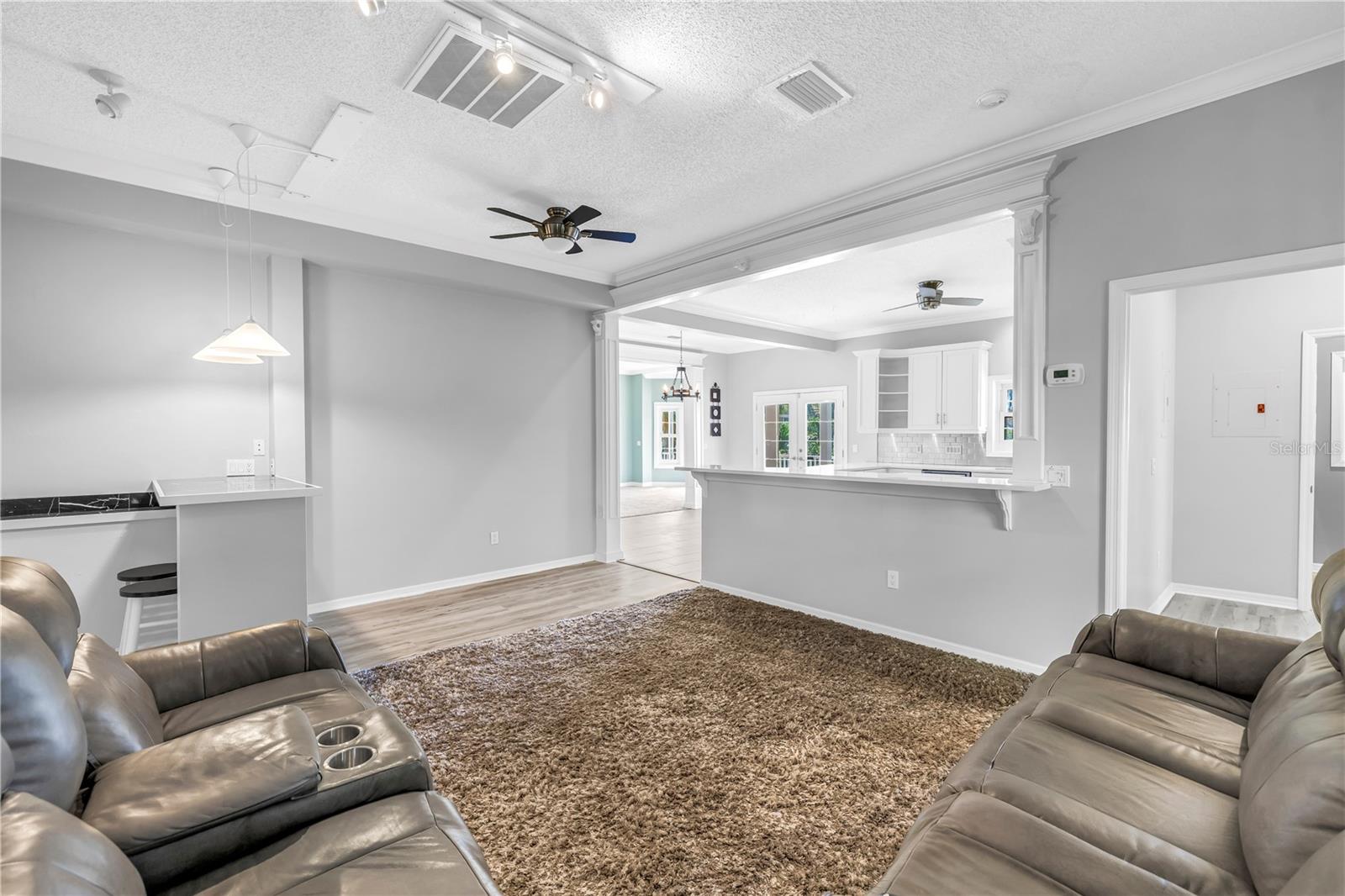 Image 60 of 86 For 104 5th Street E