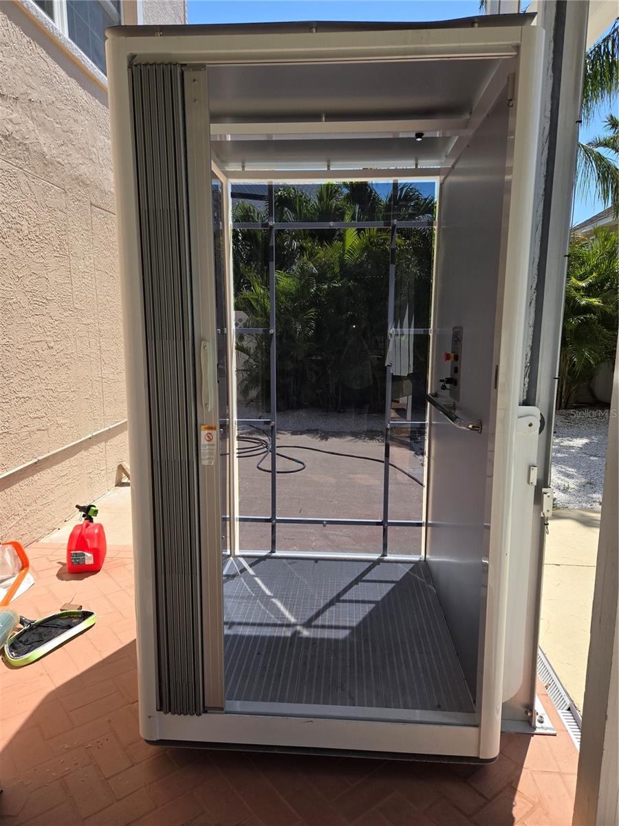 Image 85 of 86 For 104 5th Street E