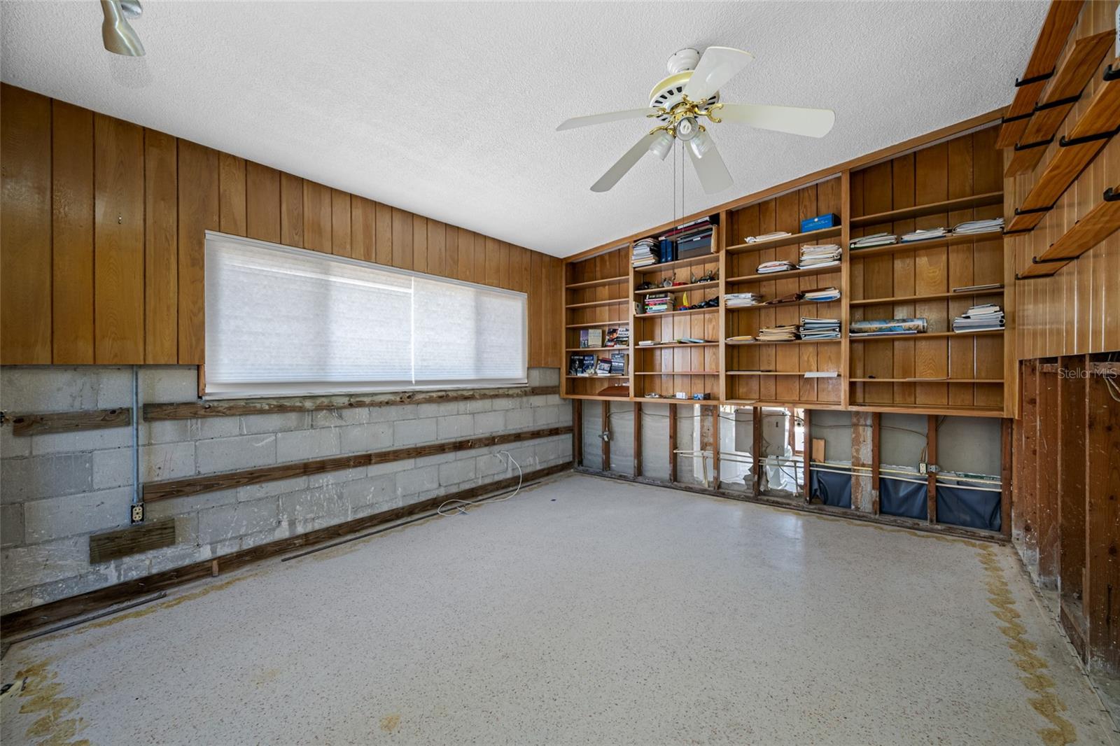 Image 18 of 43 For 5840 Bali Way S