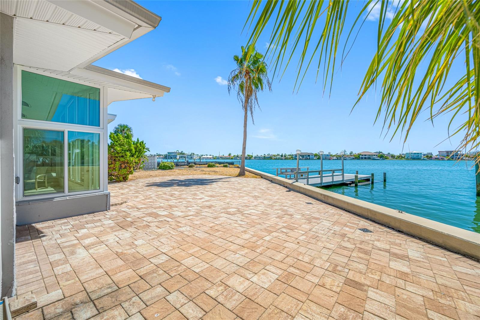 Image 25 of 43 For 5840 Bali Way S