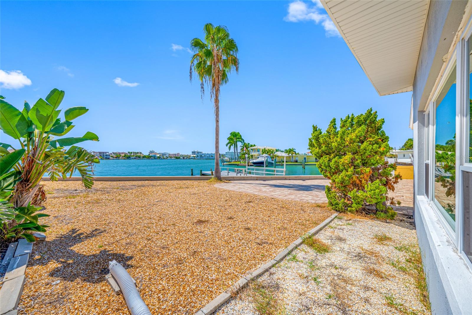 Image 41 of 43 For 5840 Bali Way S