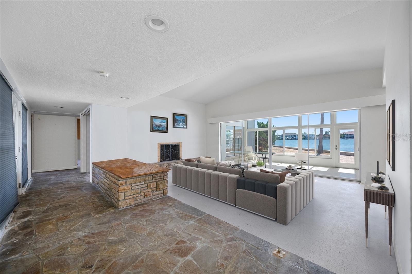 Image 5 of 43 For 5840 Bali Way S